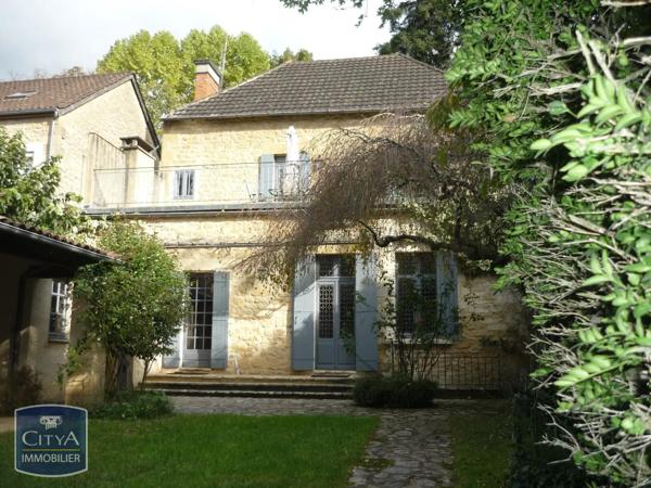 Maison à louer 6 pièces 153.61m² Sarlat-la-Canéda (24200)