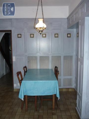 Maison à louer 6 pièces 153.61m² Sarlat-la-Canéda (24200)