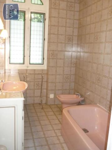 Maison à louer 6 pièces 153.61m² Sarlat-la-Canéda (24200)