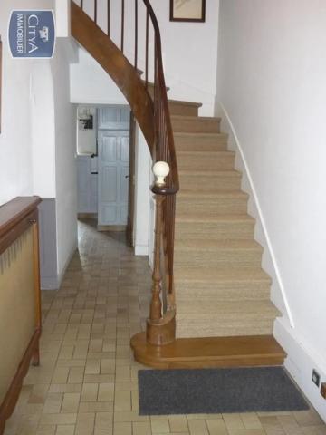 Maison à louer 6 pièces 153.61m² Sarlat-la-Canéda (24200)