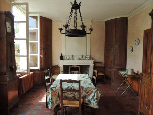 Maison  10 pièce(s)  5 chambre(s)  280 m²