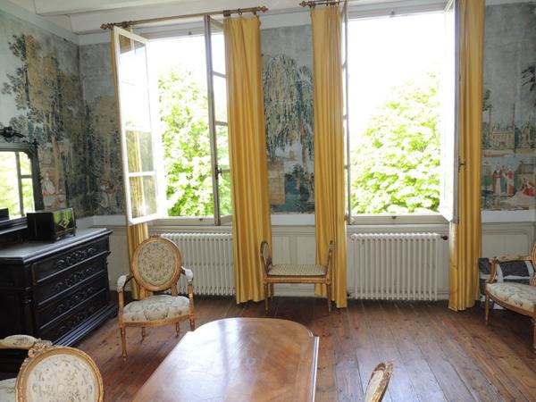 Maison  10 pièce(s)  5 chambre(s)  280 m²