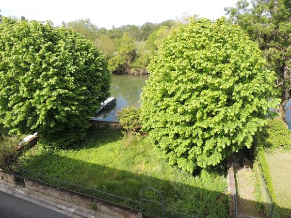 Maison  10 pièce(s)  5 chambre(s)  280 m²