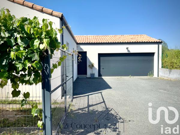 Maison à vendre 1 pièce 109 m² Le Loroux-Bottereau