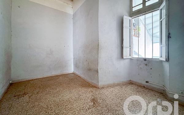 Appartement à vendre    3 pièces •  Orange