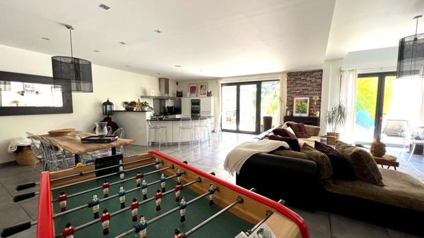 Maison de 202 m² avec piscine quartier de Chabourlet