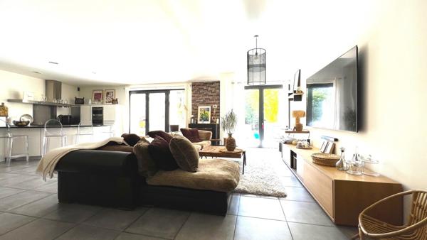 Maison de 202 m² avec piscine quartier de Chabourlet