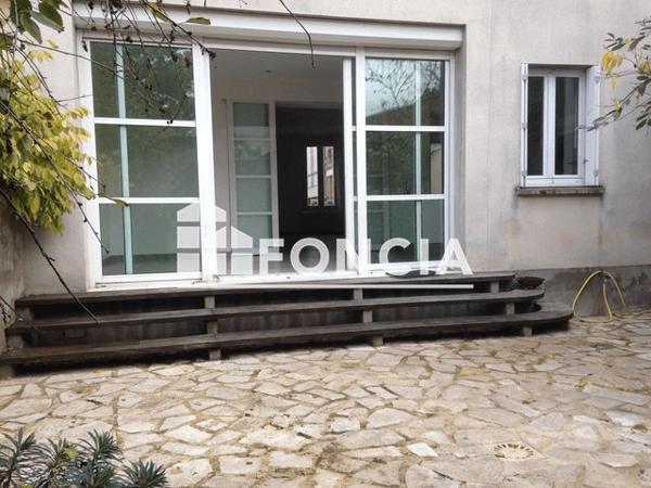 Location Maison 7 pièces 167.74 m² - 9 RUE DE CHINON Tours 37000