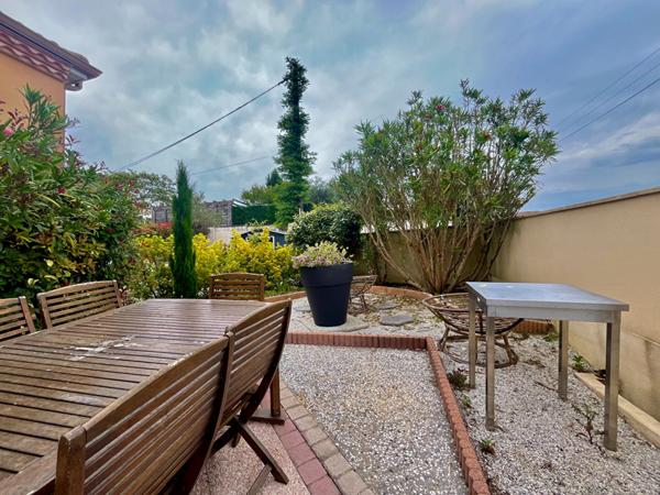 Location maison près de Saint-André-de-Cubzac - 3 pièce(s) - 77 m² - 950 €/mois