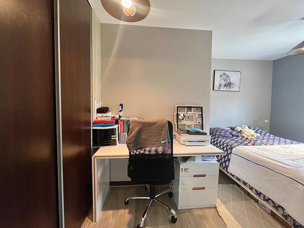 Location maison près de Saint-André-de-Cubzac - 3 pièce(s) - 77 m² - 950 €/mois