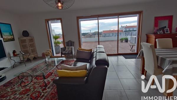 Location appartement 4 pièces 105 m² Saint-Gilles-Croix-de-Vie