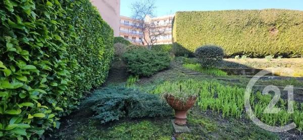 Appartement F4 à vendre  4 pièces - 103,84 m 2   AURILLAC  - 15