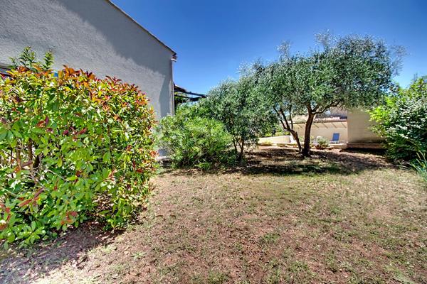 A VENDRE EN EXCLUSIVITE ! Maison Vidauban - 80 m2 - piscine - dépendance - quartier calme