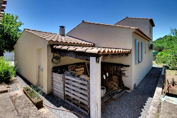 A VENDRE EN EXCLUSIVITE ! Maison Vidauban - 80 m2 - piscine - dépendance - quartier calme