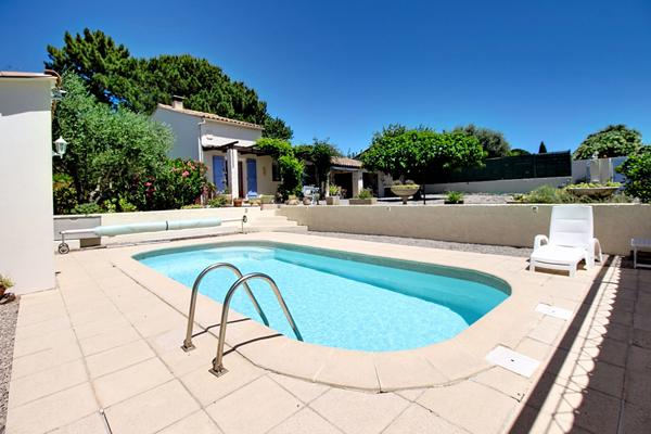A VENDRE EN EXCLUSIVITE ! Maison Vidauban - 80 m2 - piscine - dépendance - quartier calme
