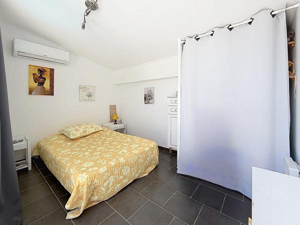 A VENDRE EN EXCLUSIVITE ! Maison Vidauban - 80 m2 - piscine - dépendance - quartier calme