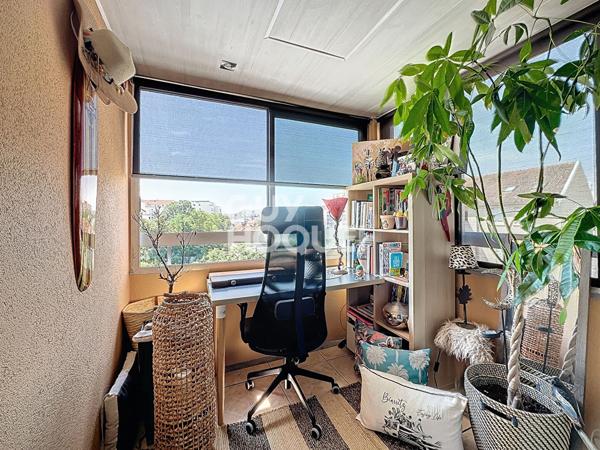 Appartement Duplex dernier étage + terrasse (Ferrandière, Maion neuve)