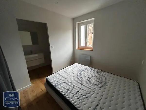Appartement à louer 2 pièces 28.19m² Pamiers (09100)