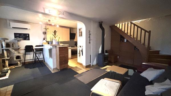 Mieux qu'un appartement, une maison de village à COGNIN