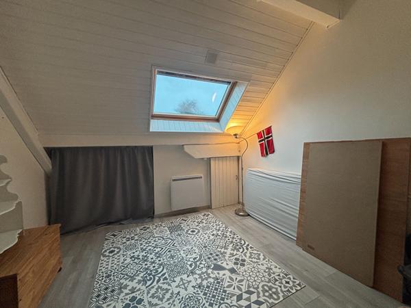 Mieux qu'un appartement, une maison de village à COGNIN