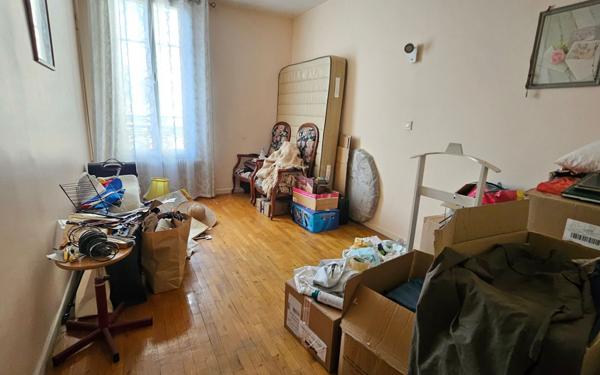 Maison à vendre    6 pièces • 115 m2 Saint-Denis