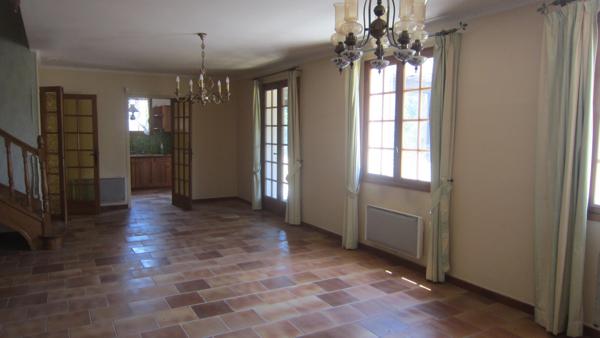 Maison à vendre 5 pièces LORIOL DU COMTAT (84)