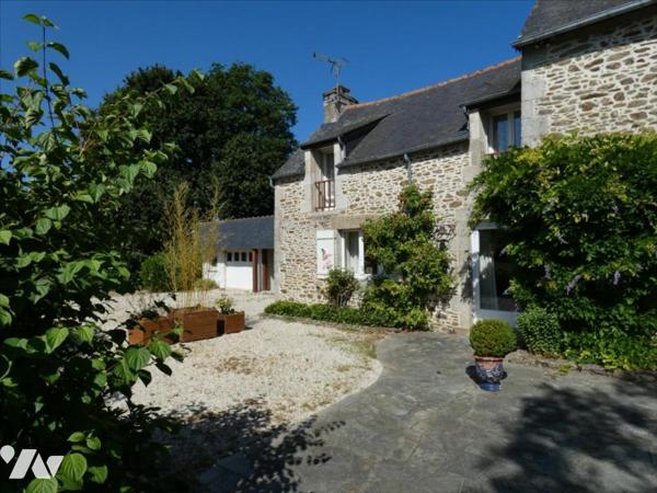 Maison en pierre PLOUBALAY