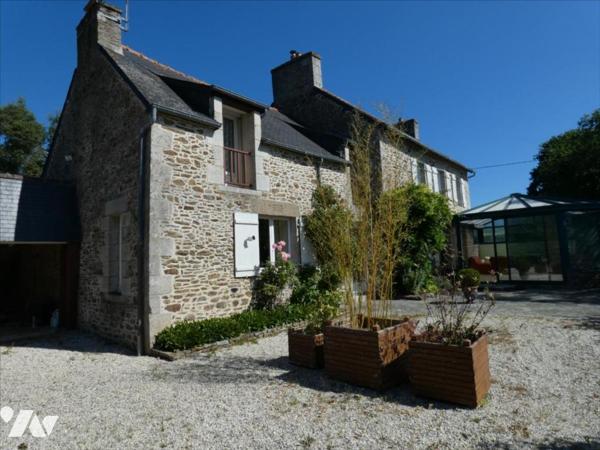 Maison en pierre PLOUBALAY