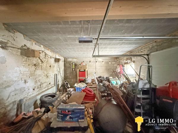 Bâtisse charentaise de 1750 à fort potentiel
