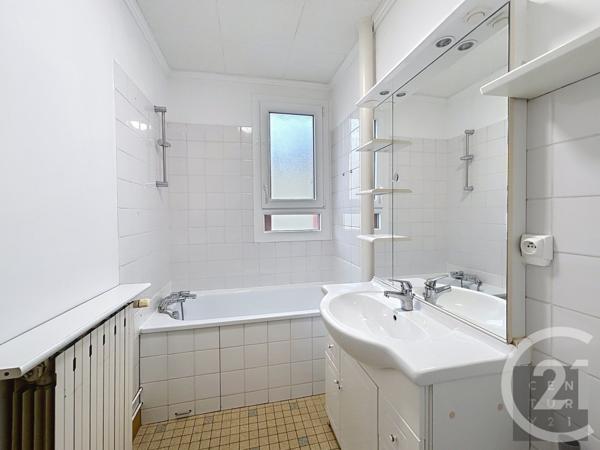 Appartement T4 à vendre  4 pièces - 75,90 m2 ST ANDRE LES VERGERS - 10