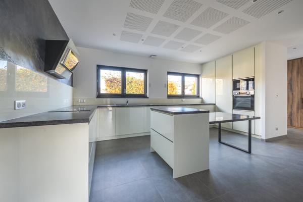 Maison de plain pied 4 pièces 127m² sur 4 ares