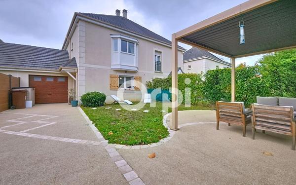 Maison à vendre    4 pièces •  Lisses