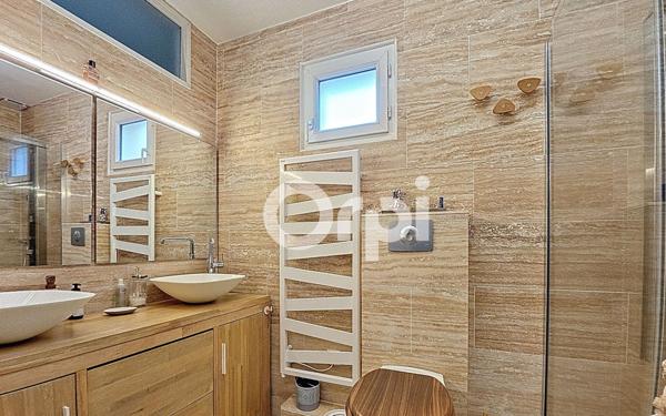 Maison à vendre    4 pièces •  Lisses