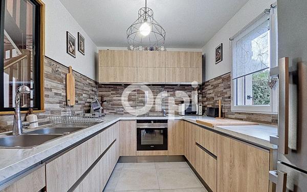 Maison à vendre    4 pièces •  Lisses