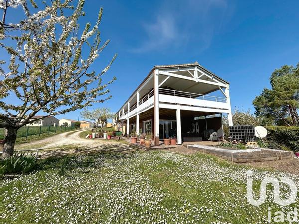 Maison à vendre 5 pièces 155 m² Saint-Saturnin