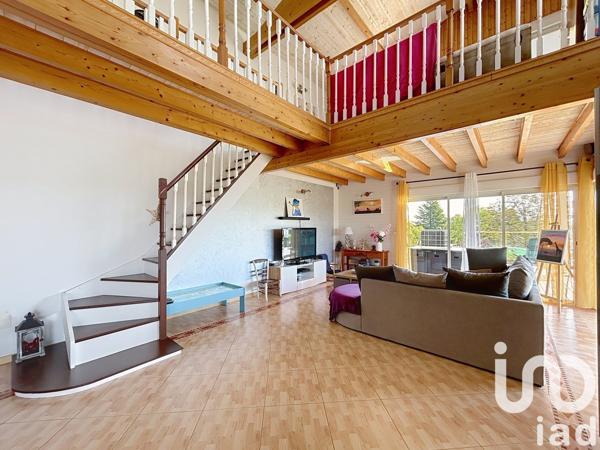 Maison à vendre 5 pièces 155 m² Saint-Saturnin