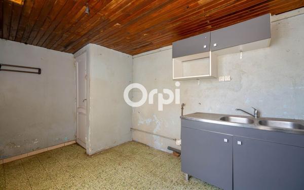 Maison à vendre    2 pièces •  Vieux-Berquin