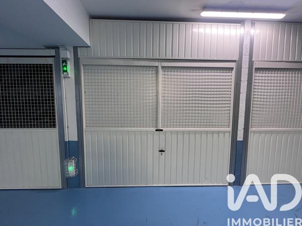 Parking à vendre 13 m² Suresnes