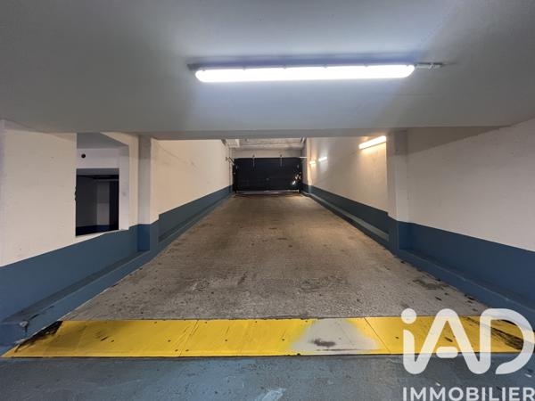 Parking à vendre 13 m² Suresnes