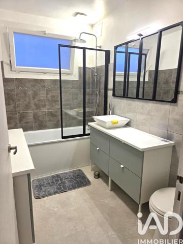 Maison à vendre 8 pièces 165 m² Saint-Pierre-du-Mont
