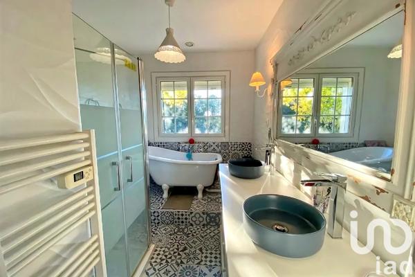 Maison à vendre 7 pièces 190 m² Azay-le-Brûlé