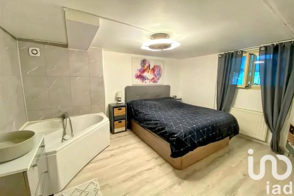 Maison à vendre 7 pièces 190 m² Azay-le-Brûlé