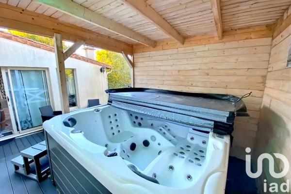 Maison à vendre 7 pièces 190 m² Azay-le-Brûlé