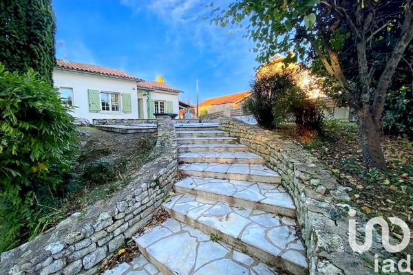 Maison à vendre 7 pièces 190 m² Azay-le-Brûlé