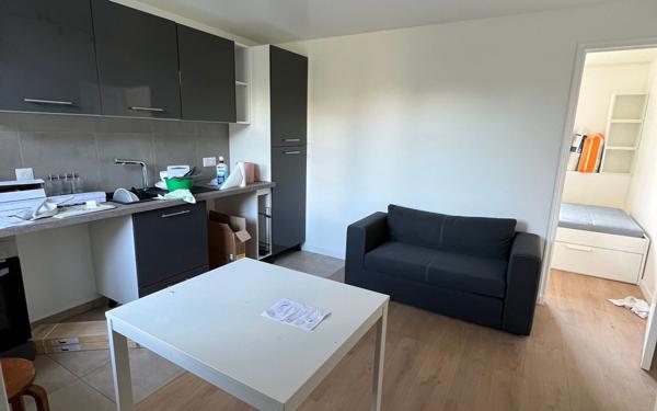 Appartement à louer    2 pièces •  Survilliers