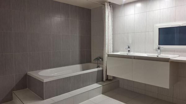 Maison Familiale 8 pièce(s) 180 m2