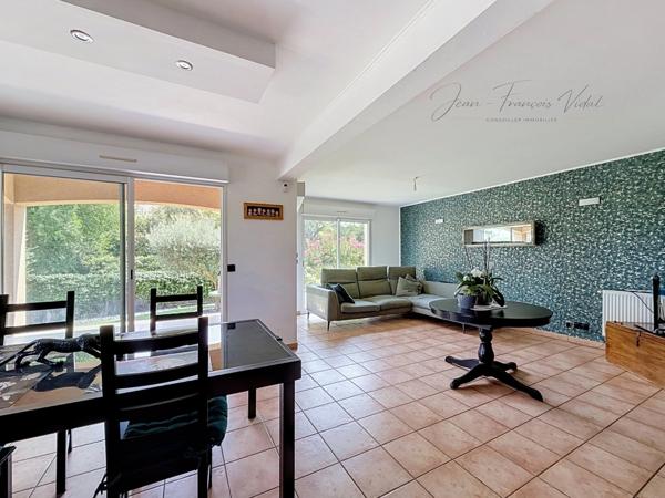 Maison indépendante, entièrement climatisée, avec jardin sans vis-à-vis à Saint-Paul-Trois-Châteaux(26)