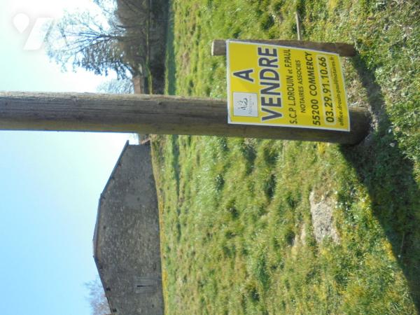 Deux terrains situés au coeur d'un village de toute tranquillité