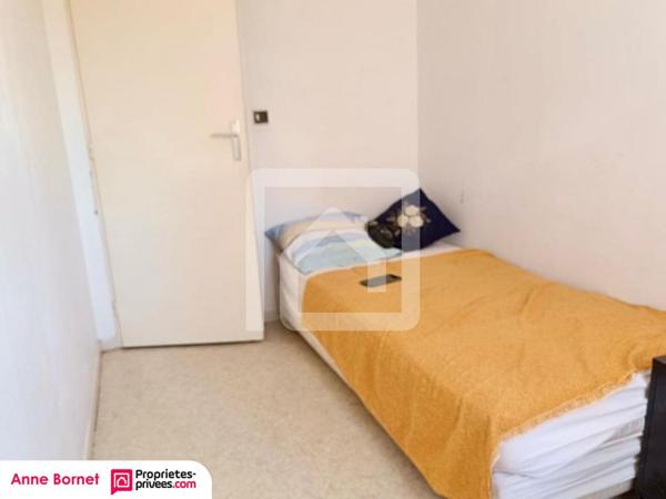 LE PLAN DE GRASSE - Maison mitoyenne 4 pièces 70 m2 avec jardin 115 m2, garage et parking