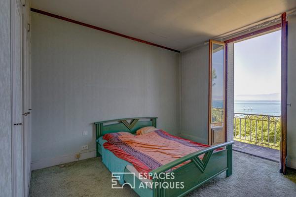 Maison Néo-Victorienne, vue lac avec dépendance